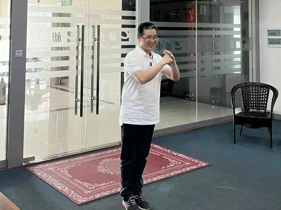 1657091653131917.jpg 1657091653131917.jpg